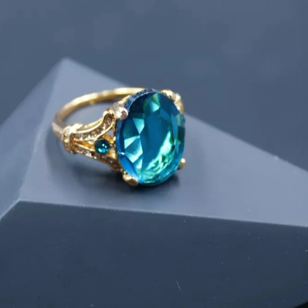 London Blue Crystal Goldtone Ring
